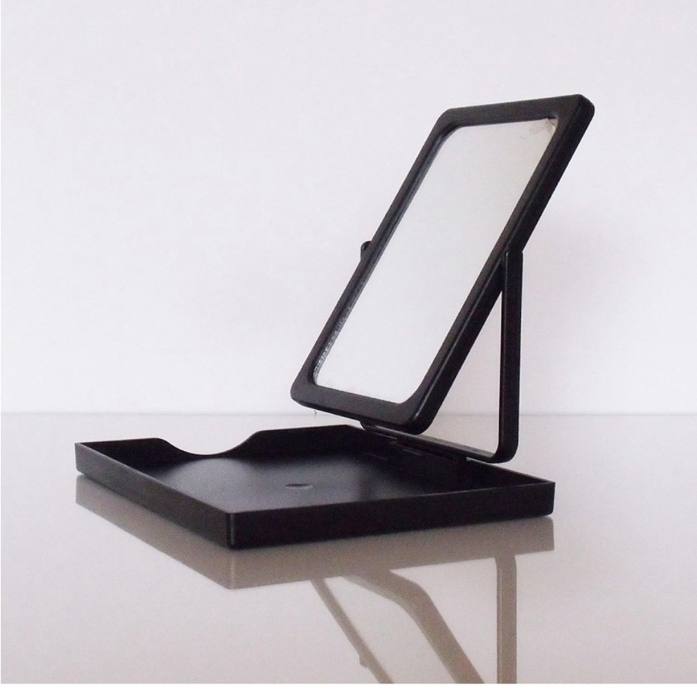 Mary Kay NEW Travel Foldable Mirror with Stand in Mesh Zippered Case Bag